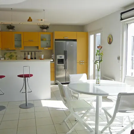 Holiday Home Maxime Park.8 *